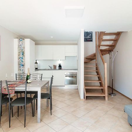 Apartamento Grape Attic 72 - The House Of Travelers Como Exterior foto