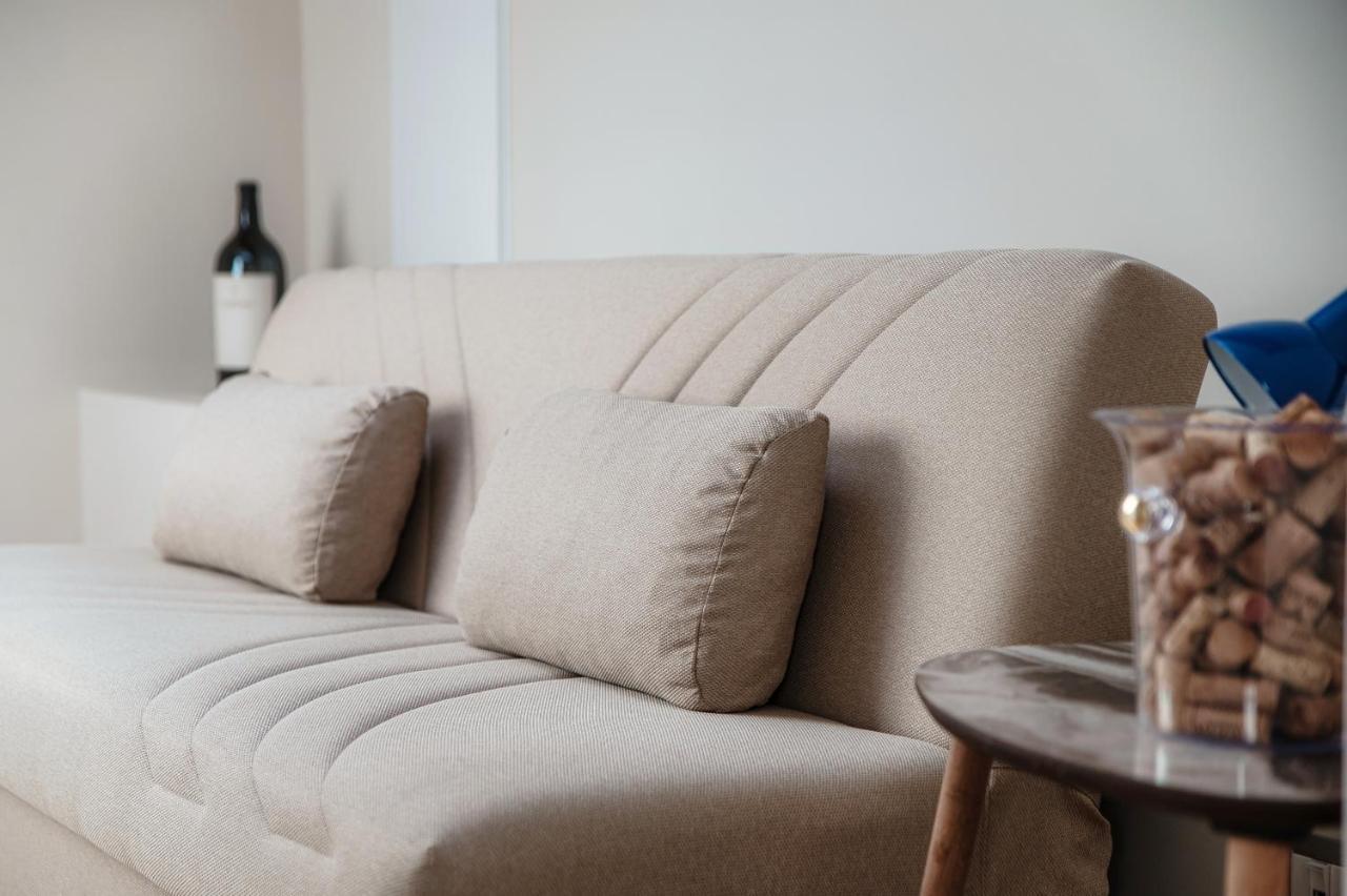 Apartamento Grape Attic 72 - The House Of Travelers Como Exterior foto